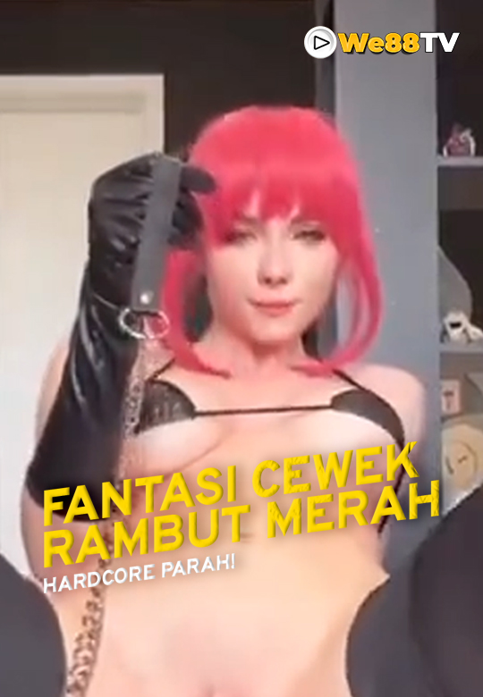 FANTASI CEWEK RAMBUT MERAH